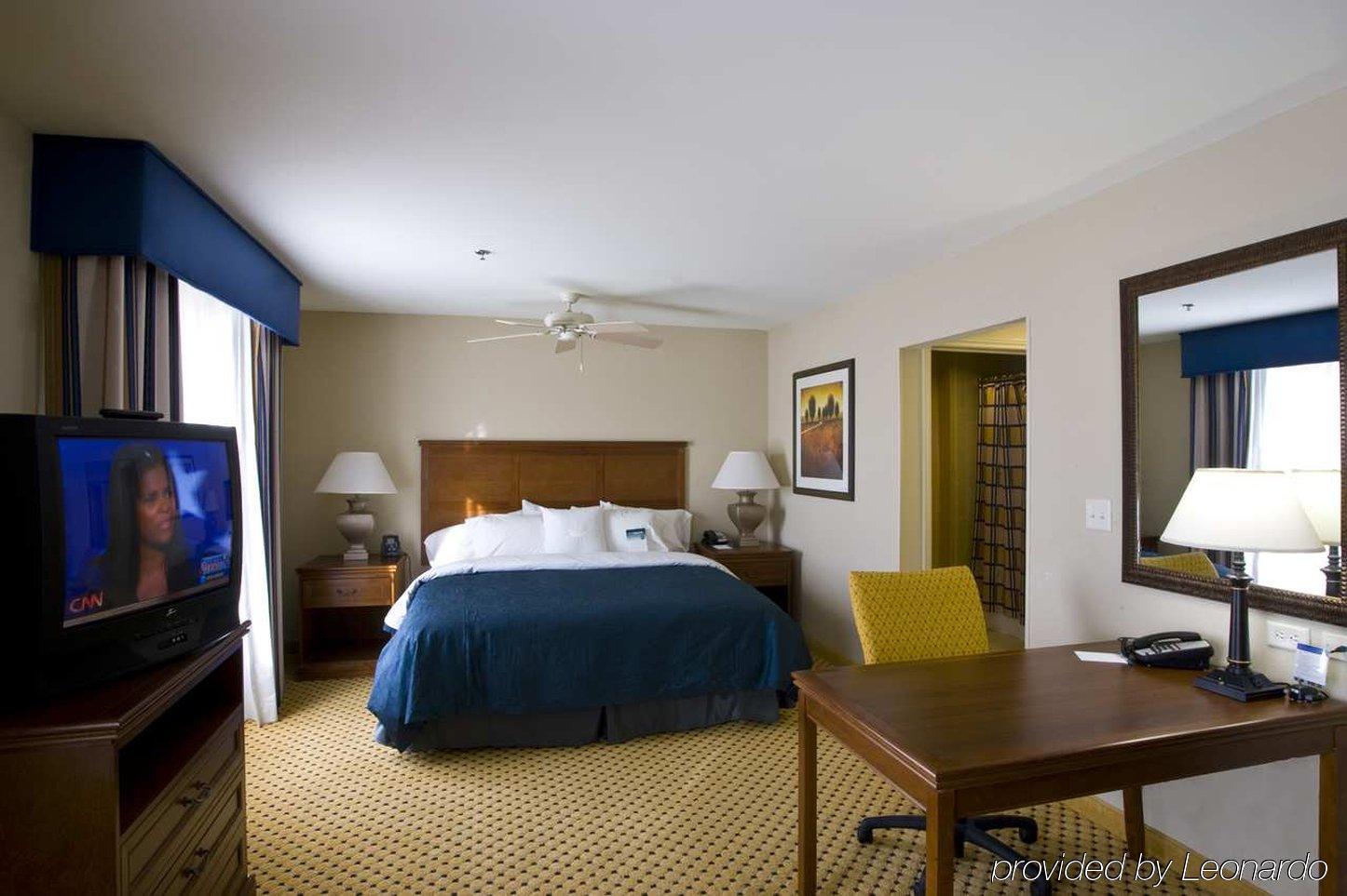 ホテル ホームウッド スイーツ バイ ヒルトン ヒューストン スタッフォード シュガーランド 部屋 写真